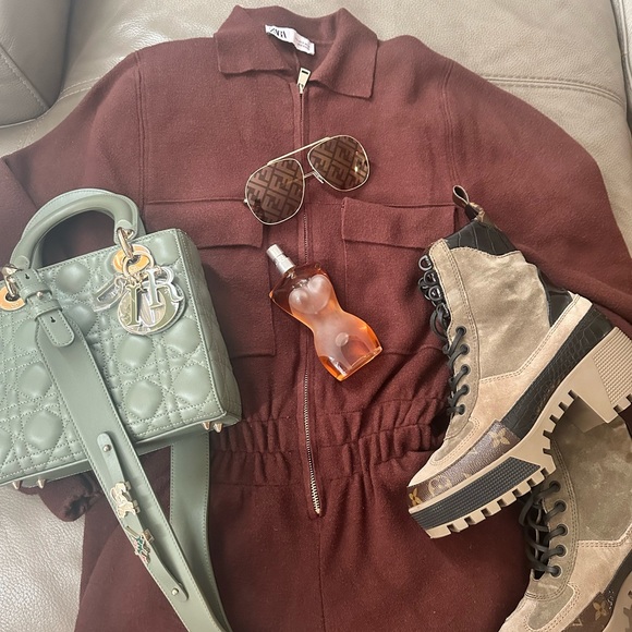 Zara brown jumpsuit. - Picture 2 of 2